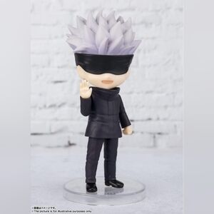 Bandai Figuarts Jujutsu Kaisen Satoru Gojo Mini Figure